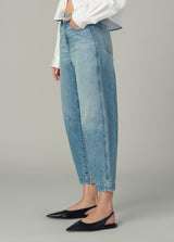 THE WILDER RELAXED BARREL JEAN