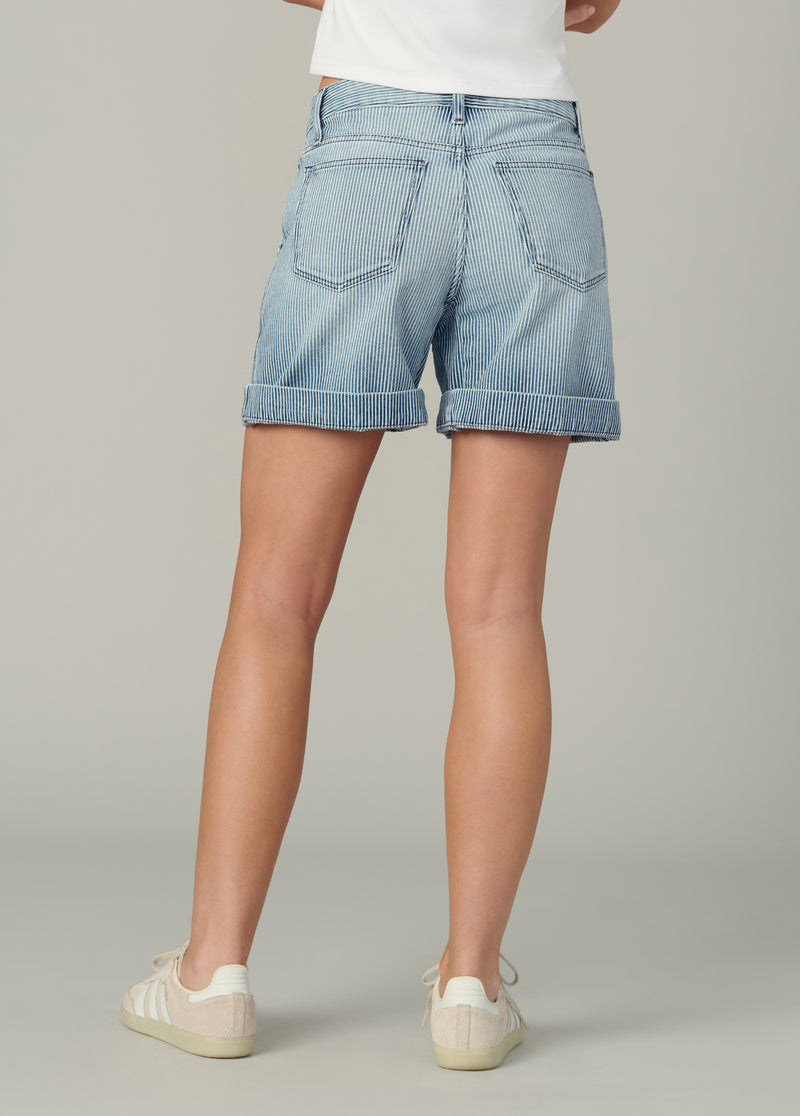 THE CUFFED TROUSER SHORT