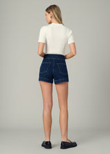 THE ELLIA SHORT